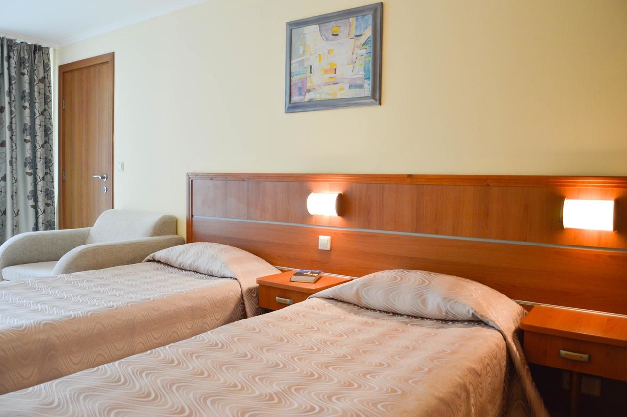 Отель Hotel PrimaSol Ralitsa Superior Албена